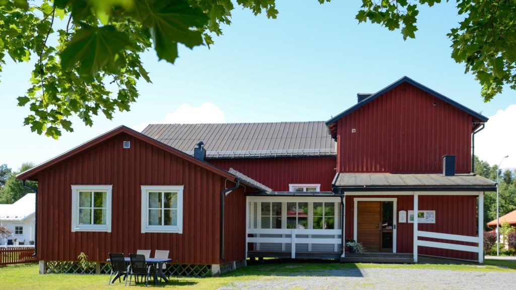 Röbäcks Kyrka i Umeå - Översikt